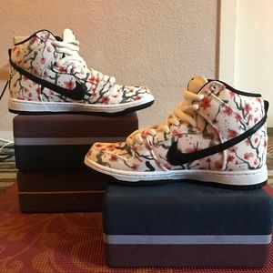 Nike SBs Cherry Blossom